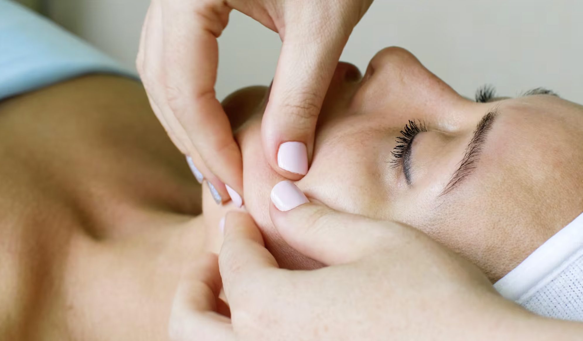 Skin Longevity Facial Newport Beach - Quiet Beauty Spa Treatment.